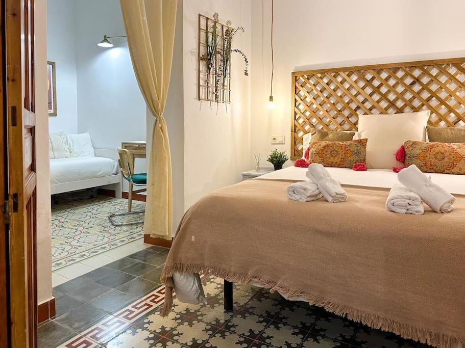 Aires Bohemios En Pleno Centro. Appartement Alicante Buitenkant foto